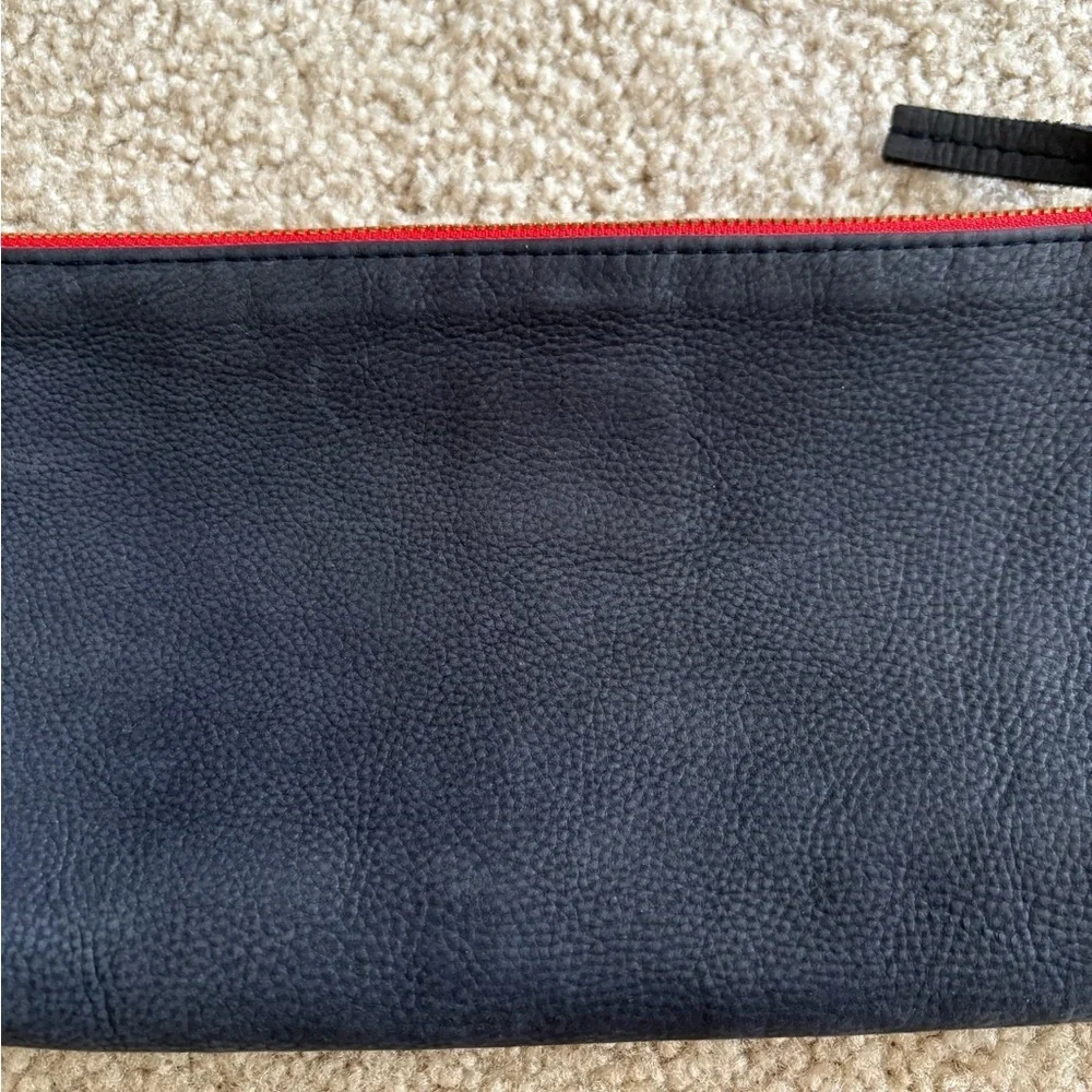 CLARE V. Los Angeles Anthropologie casual Navy blue suede clutch handheld purse